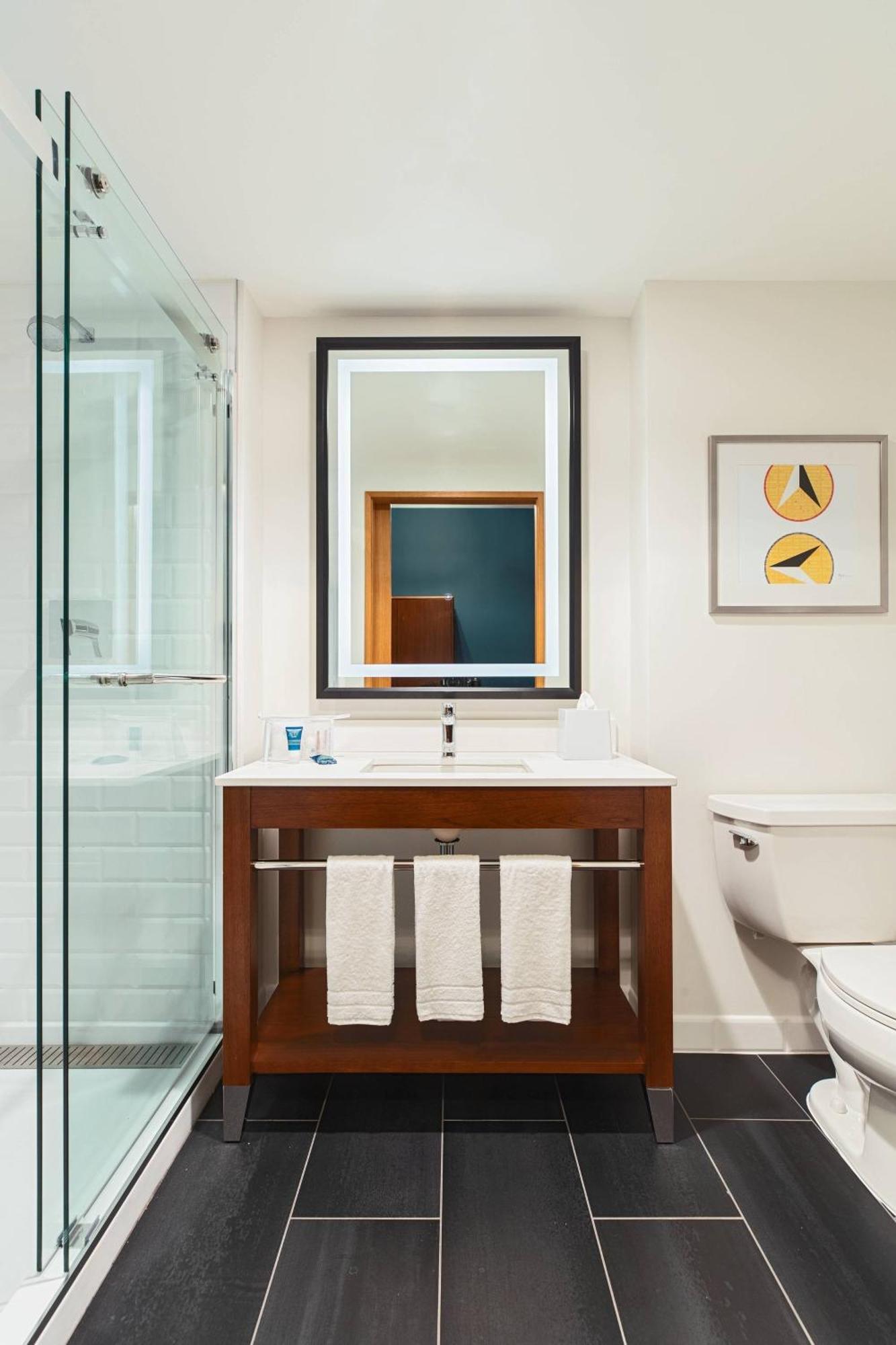 Four Points By Sheraton Austin Airport Bagian luar foto