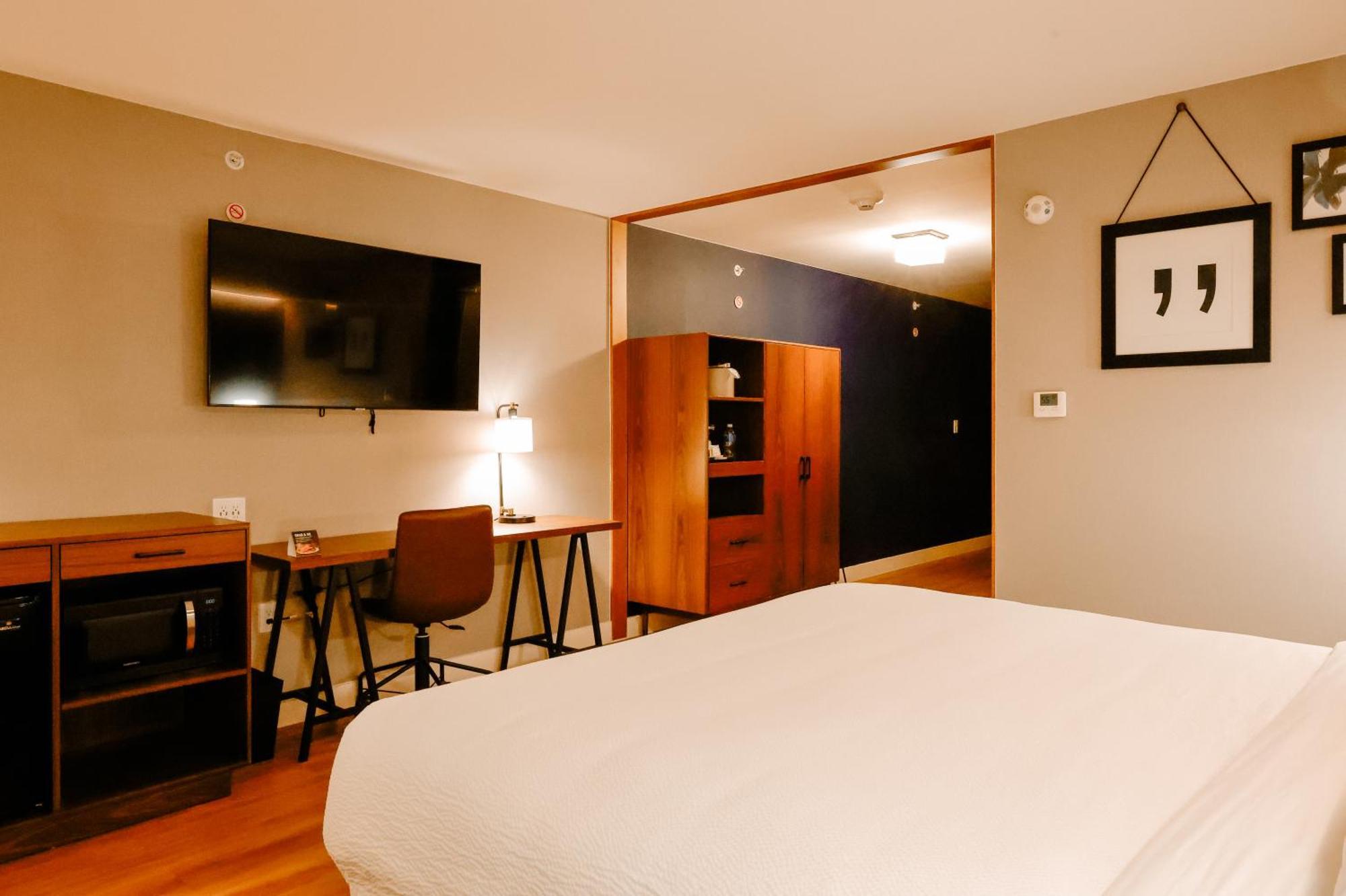 Four Points By Sheraton Austin Airport Bagian luar foto